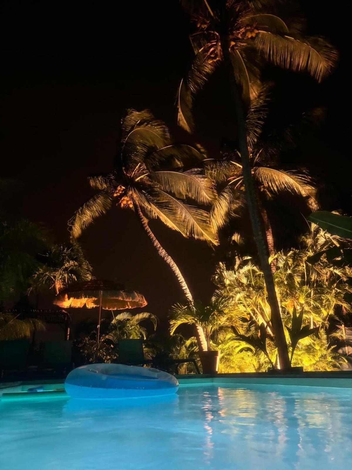 Le Petit Havre Tropical Guadeloupe, Gite, Massages & Spa 圣弗朗索瓦 外观 照片